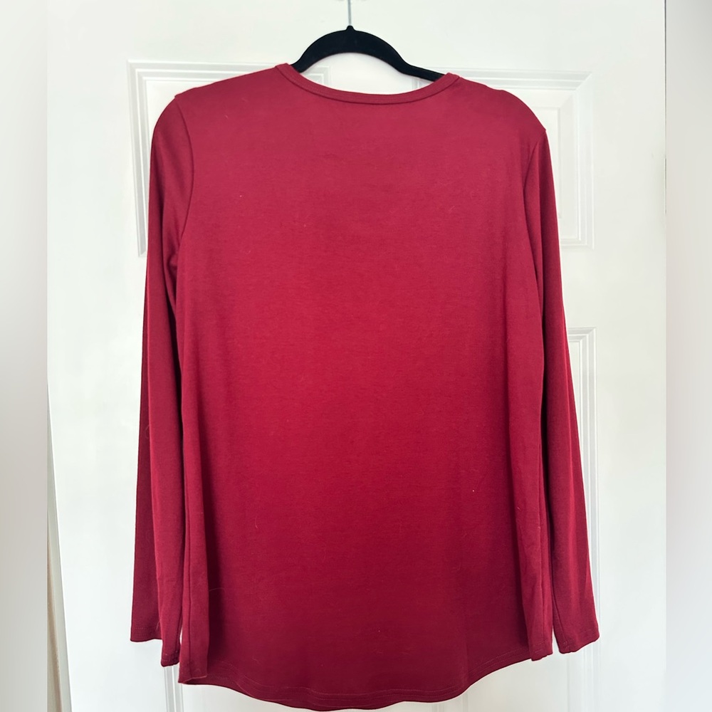 NWOT* SHEIN Elegant Red Women's Top with Crisscross Detail- Size Large - Picture 2 of 3